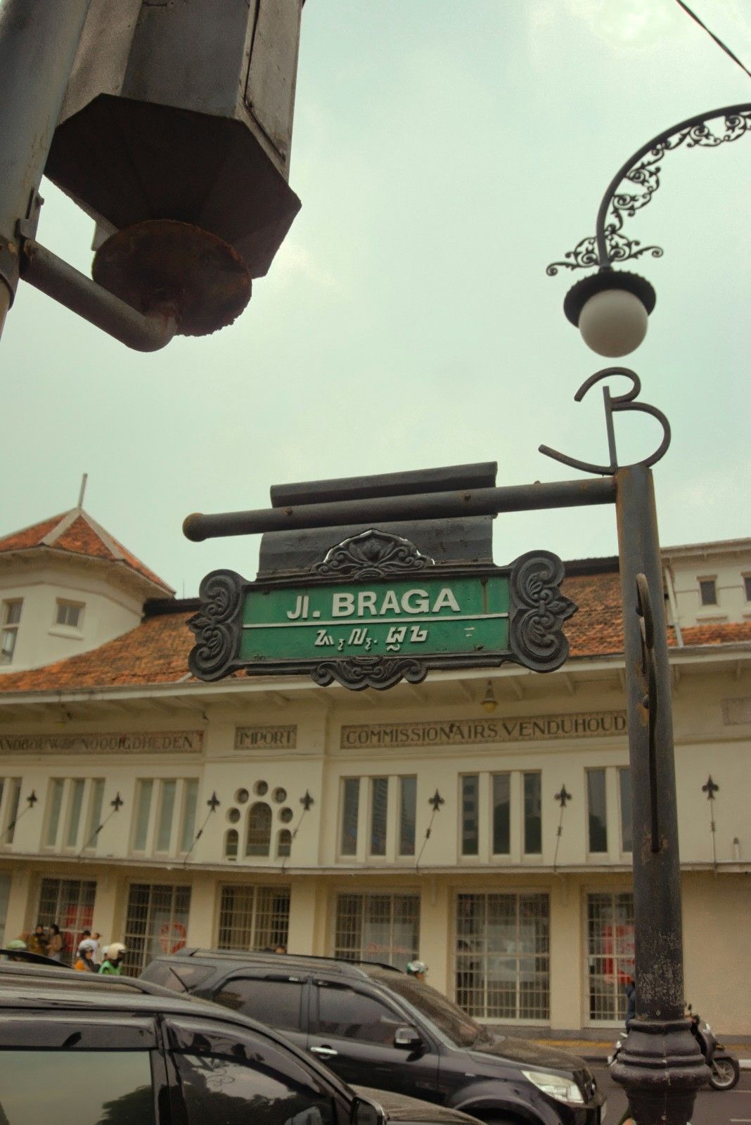 Explore Bandung City